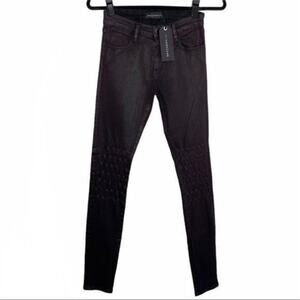 Brockenbow NWT Spray Wax Aubergine Dark Skinny Emma 25